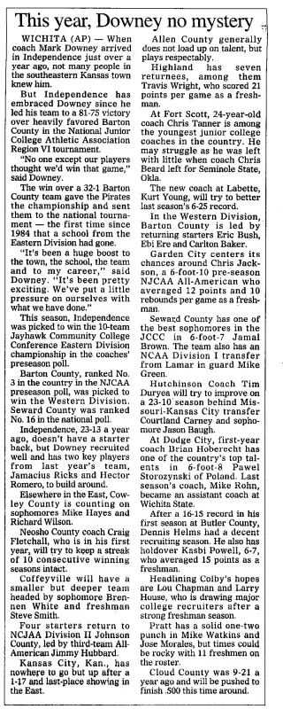 other Newspaper clipping from Nov 4, 2000 5896120