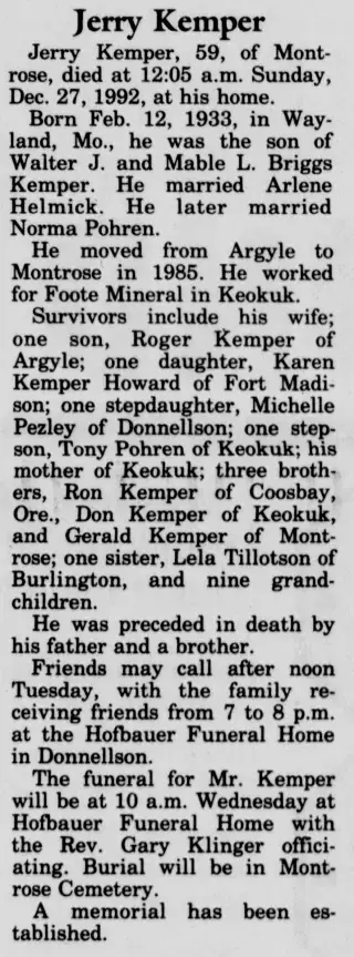 other Newspaper clipping from Dec 28, 1992 5900380