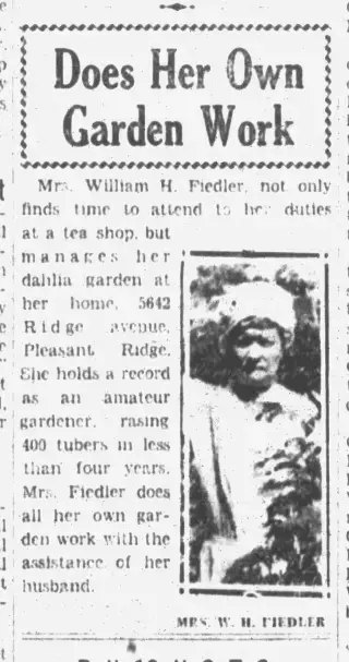 Entertainment Newspaper clipping from Oct 29, 1927 5906292
